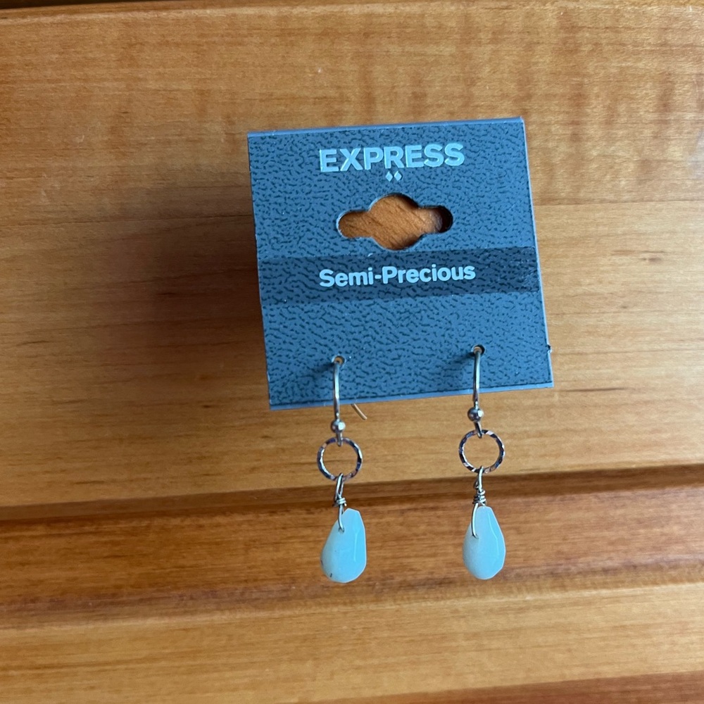Earrings - Picture 3 of 3